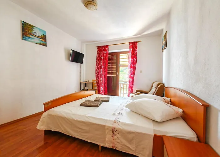Robinson Torac Apartman Gdinj