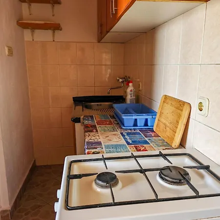 Robinson Torac Apartment