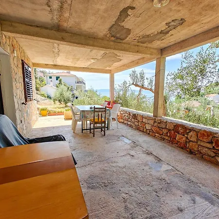 Apartment Robinson Torac *